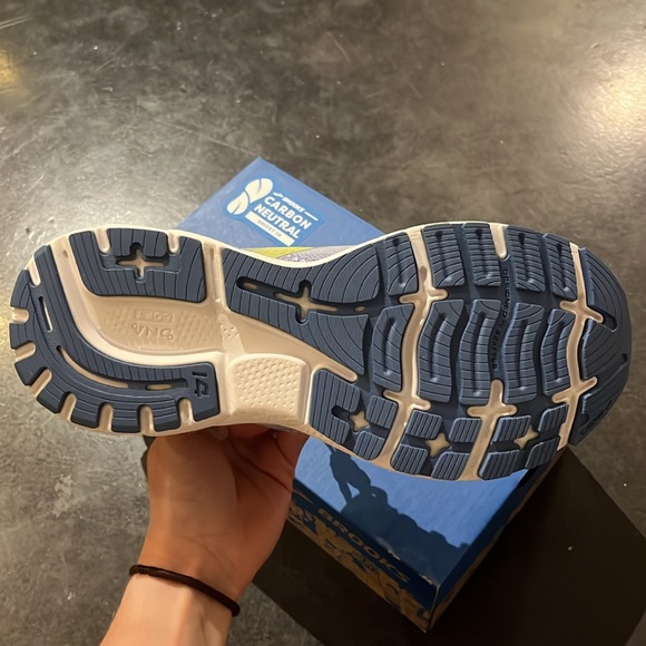 Brooks Ghost 14 - Picture 4 of 5
